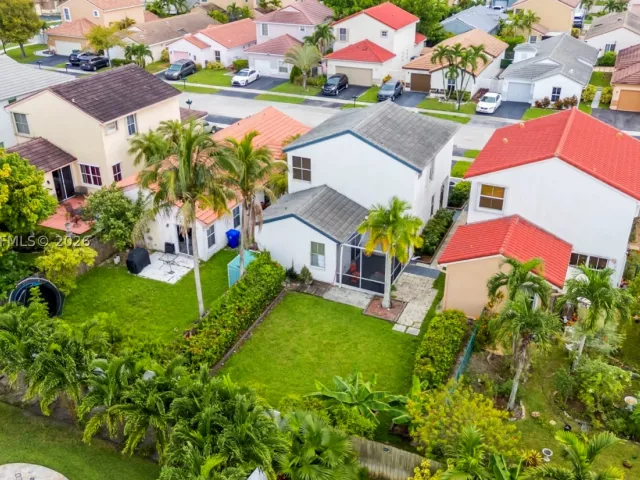 3-bedroom home for rent in Pembroke Pines - 18451 NW 22nd St - MondialRealty