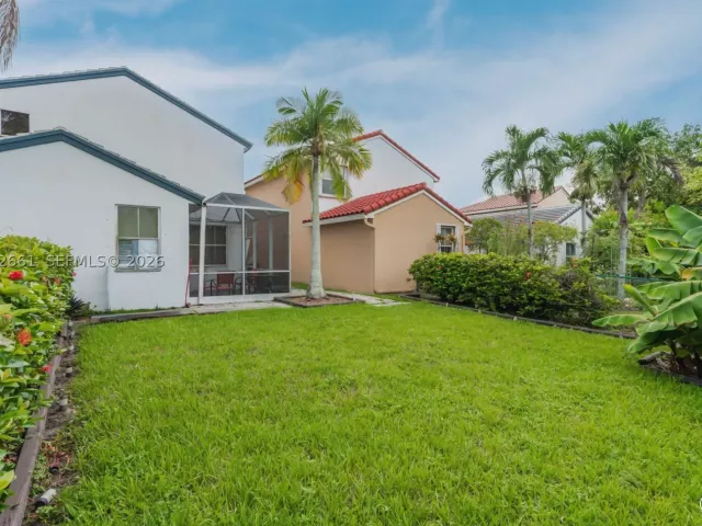 3-bedroom home for rent in Pembroke Pines - 18451 NW 22nd St - MondialRealty