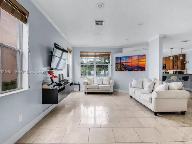 3-bedroom home for rent in Pembroke Pines - 18451 NW 22nd St - MondialRealty