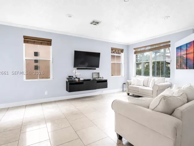 3-bedroom home for rent in Pembroke Pines - 18451 NW 22nd St - MondialRealty