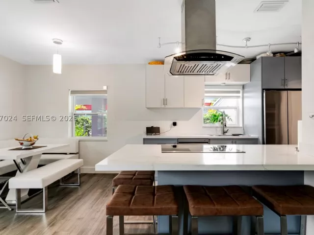 3-bedroom home for rent in North Miami Beach - 18381 NE 20th Ave 0 - MondialRealty