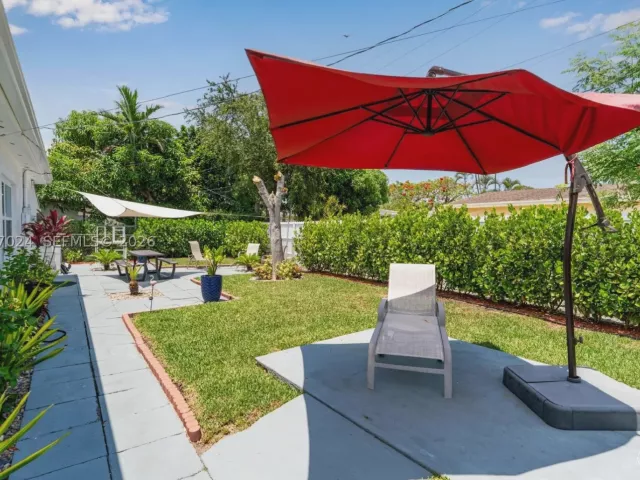 3-bedroom home for rent in North Miami Beach - 18381 NE 20th Ave 0 - MondialRealty