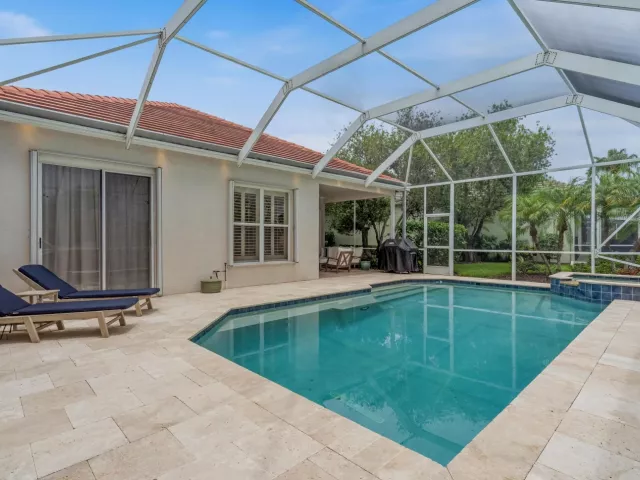 3-bedroom home for sale in West Palm Beach - 8170 Bob-O-Link Drive - MondialRealty