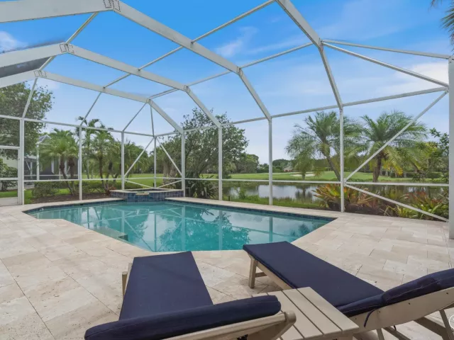 3-bedroom home for sale in West Palm Beach - 8170 Bob-O-Link Drive - MondialRealty