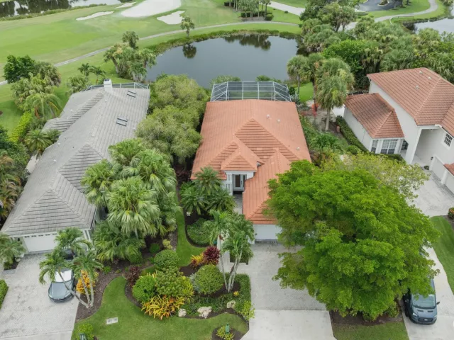 3-bedroom home for sale in West Palm Beach - 8170 Bob-O-Link Drive - MondialRealty