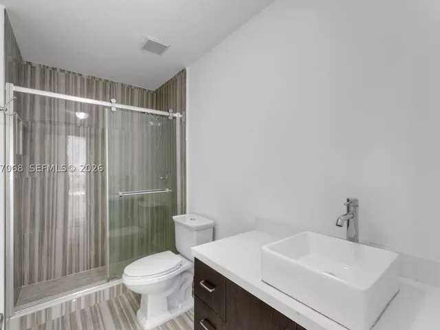 4-bedroom home for sale in Miami - 8246 SW 147th Ct - MondialRealty