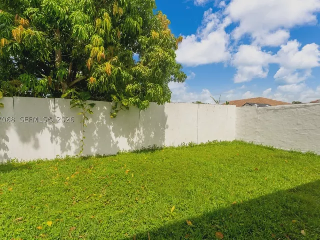 4-bedroom home for sale in Miami - 8246 SW 147th Ct - MondialRealty