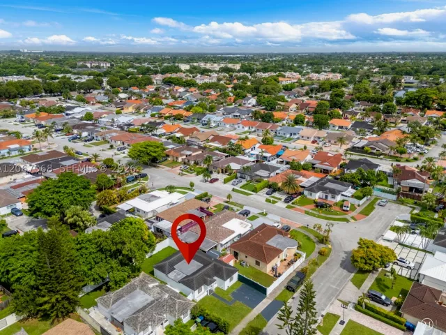 4-bedroom home for sale in Miami - 8246 SW 147th Ct - MondialRealty