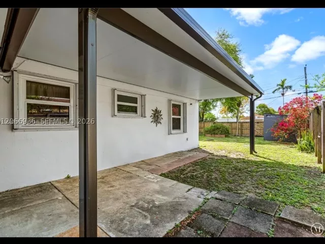 3-bedroom home for rent in North Miami Beach - 1482 NE 175th St NA - MondialRealty