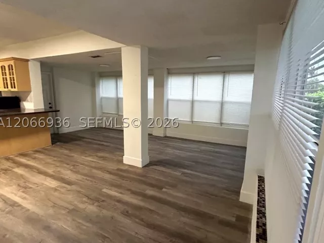 3-bedroom home for rent in North Miami Beach - 1482 NE 175th St NA - MondialRealty
