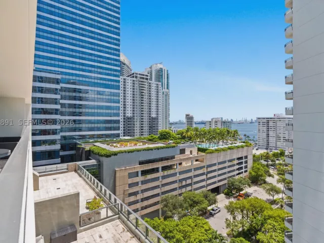 2-bedroom condo for sale in Miami - 1451 Brickell Ave 1103 - MondialRealty