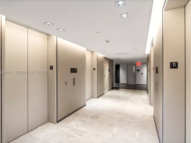 2-bedroom condo for sale in Miami - 1451 Brickell Ave 1103 - MondialRealty
