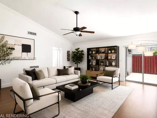 3-bedroom home for sale in Cooper City - 2905 Albatross Dr - MondialRealty