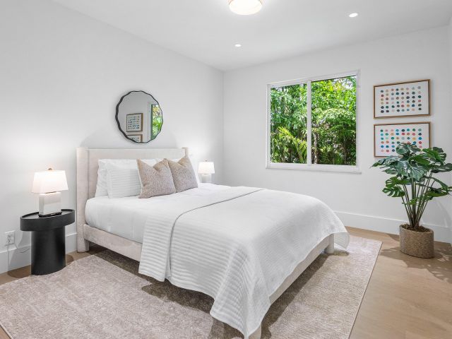 5-bedroom home for sale in Boca Raton - 3054 NW 60TH Street - MondialRealty