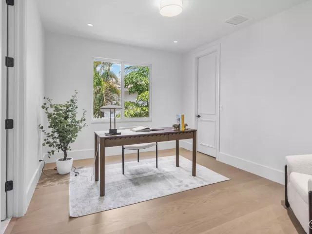 5-bedroom home for sale in Boca Raton - 3054 NW 60TH Street - MondialRealty