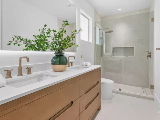 5-bedroom home for sale in Boca Raton - 3054 NW 60TH Street - MondialRealty