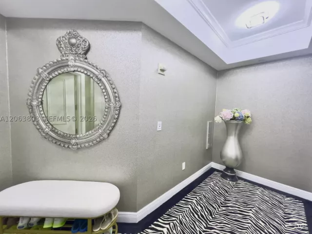 4-bedroom condo for sale in Sunny Isles Beach - 17875 Collins Ave 3206 - MondialRealty