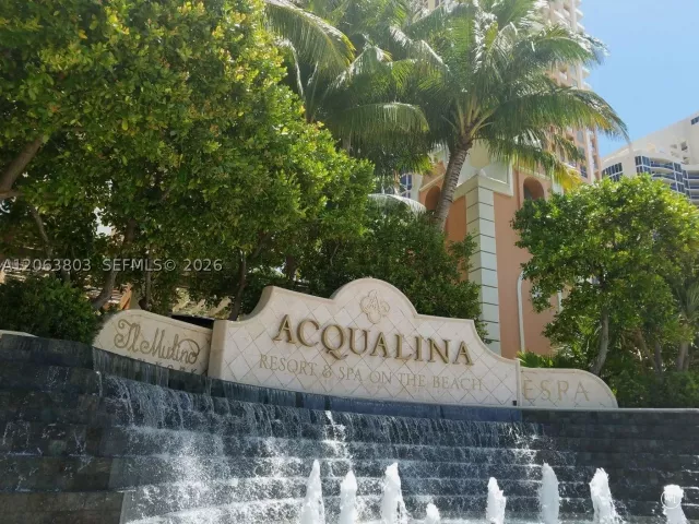 4-bedroom condo for sale in Sunny Isles Beach - 17875 Collins Ave 3206 - MondialRealty