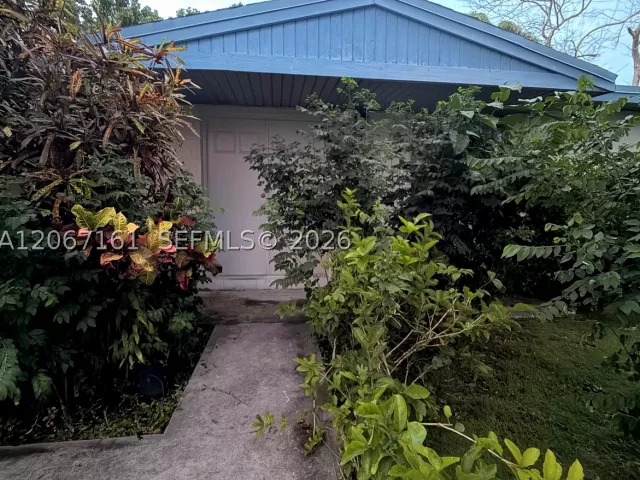 4-bedroom home for sale in Homestead - 15005 SW 305th terrace - MondialRealty