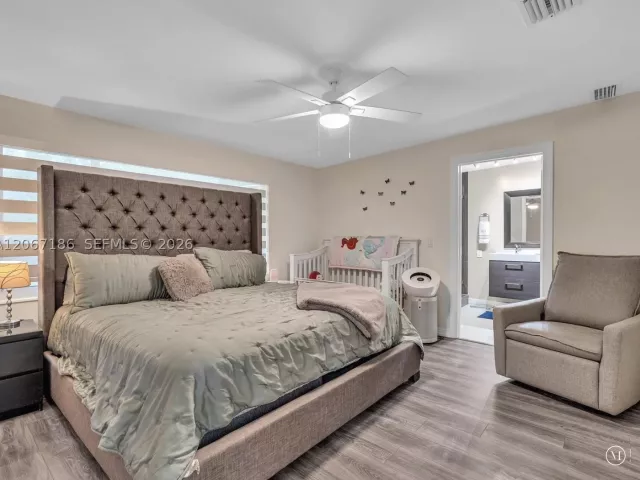 3-bedroom home for sale in Miami - 11911 SW 168th Ter - MondialRealty