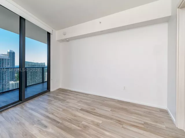 2-bedroom condo for rent in Miami - 801 S Miami Ave 3602 - MondialRealty