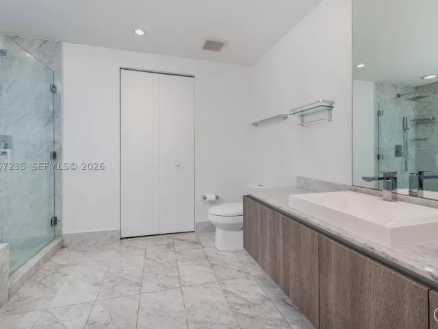 2-bedroom condo for rent in Miami - 801 S Miami Ave 3602 - MondialRealty