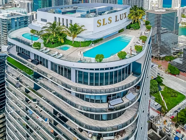 2-bedroom condo for rent in Miami - 801 S Miami Ave 3602 - MondialRealty