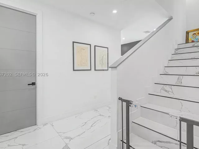 4-bedroom home for rent in Miami - 2320 SW 14th St - MondialRealty