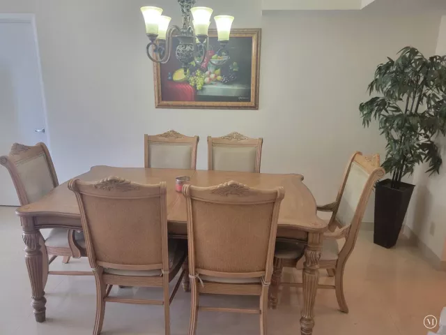 2-bedroom condo for sale in Hollywood - 2401 S OCEAN Drive 1108 - MondialRealty