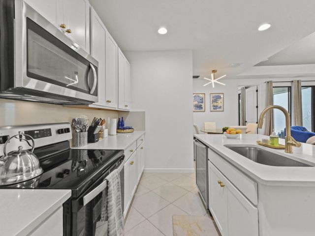 3-bedroom home for sale in Pompano Beach - 355 NW 33RD Lane - MondialRealty