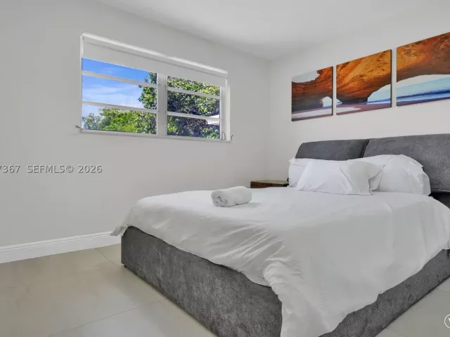 3-bedroom home for rent in Hollywood - 3338 Cleveland St 0 - MondialRealty