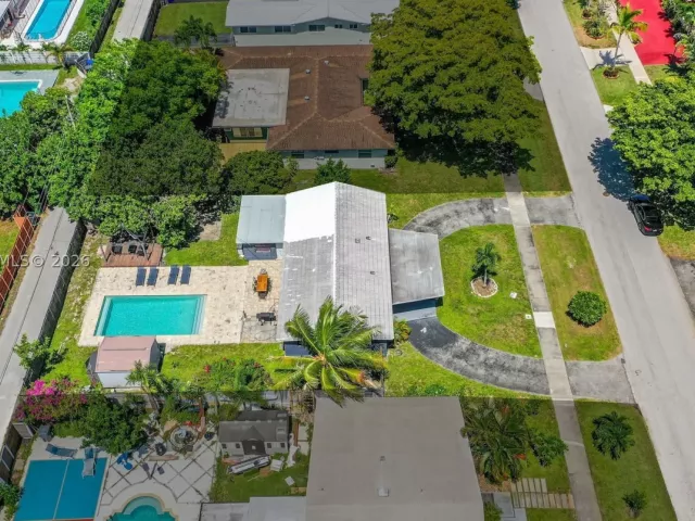 3-bedroom home for rent in Hollywood - 3338 Cleveland St 0 - MondialRealty