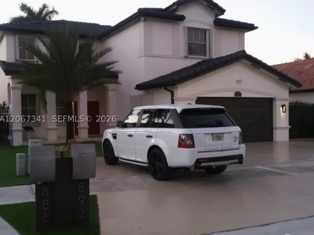 3-bedroom home for sale in Miami - 892 NW 131st Ave - MondialRealty