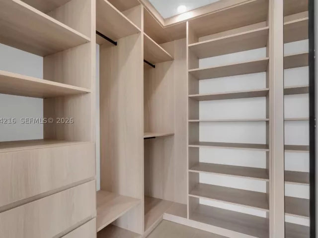 3-bedroom home for rent in Pompano Beach - 3228 NE 7th St - MondialRealty