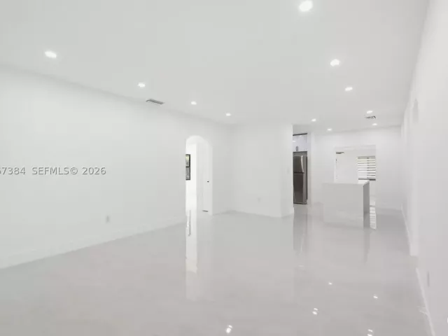 4-bedroom home for rent in Miami - 5000 SW 5th Ter - MondialRealty