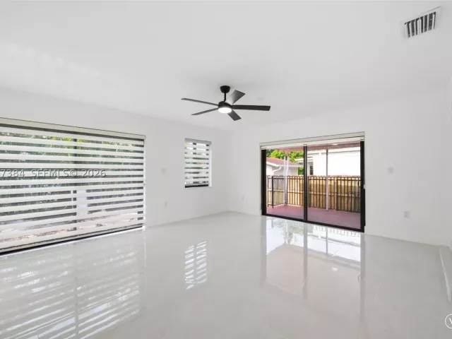 4-bedroom home for rent in Miami - 5000 SW 5th Ter - MondialRealty