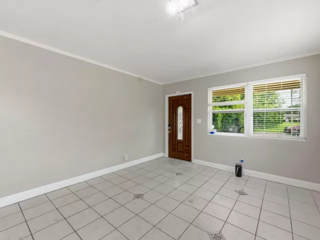 4-bedroom home for sale in West Palm Beach - 939 CHARLES Street - MondialRealty