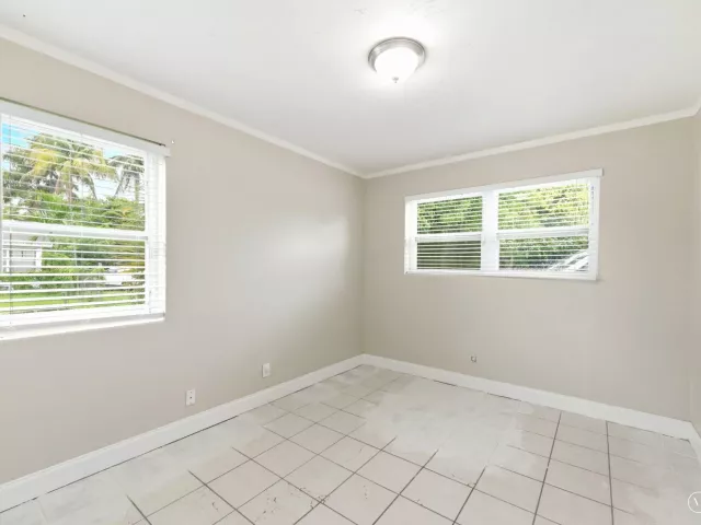 4-bedroom home for sale in West Palm Beach - 939 CHARLES Street - MondialRealty