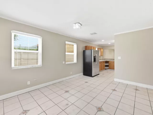 4-bedroom home for sale in West Palm Beach - 939 CHARLES Street - MondialRealty
