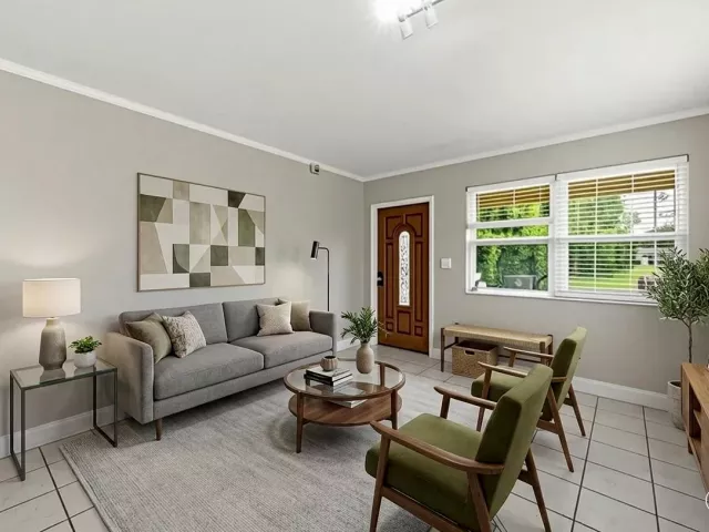 4-bedroom home for sale in West Palm Beach - 939 CHARLES Street - MondialRealty