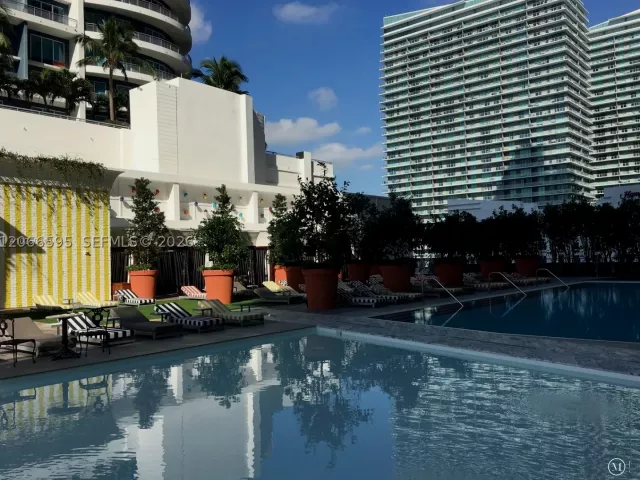 2-bedroom condo for rent in Miami - 1300 S MIAMI AV 4002 - MondialRealty