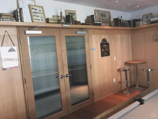 2-bedroom condo for rent in Miami - 1300 S MIAMI AV 4002 - MondialRealty