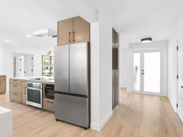 4-bedroom home for sale in Boca Raton - 1551 SW 10TH Street - MondialRealty