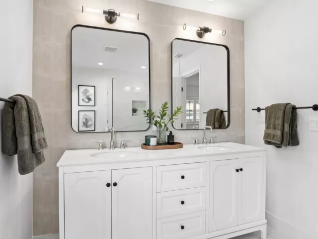 4-bedroom home for sale in Boca Raton - 1551 SW 10TH Street - MondialRealty