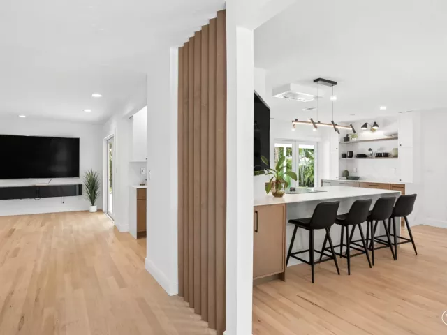 4-bedroom home for sale in Boca Raton - 1551 SW 10TH Street - MondialRealty
