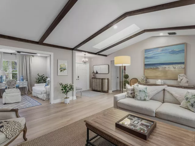2-bedroom home for rent in Delray Beach - 3155 NW 14th Street - MondialRealty