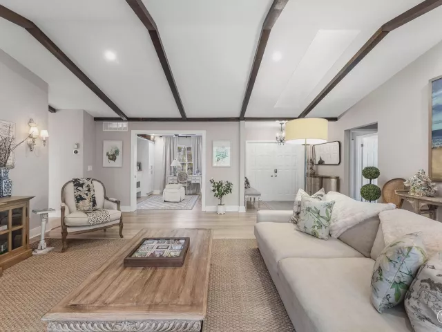 2-bedroom home for rent in Delray Beach - 3155 NW 14th Street - MondialRealty