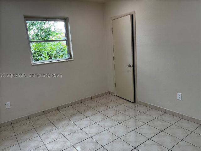 3-bedroom home for rent in Miami - 3351 SW 18th St 3351 - MondialRealty