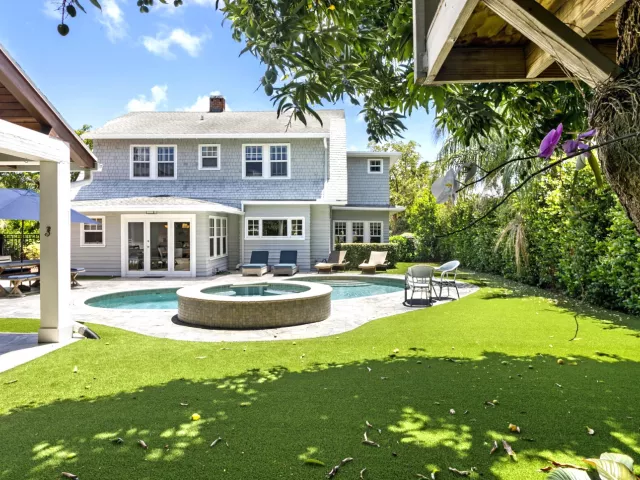 5-bedroom home for rent in West Palm Beach - 3109 Washington Road - MondialRealty