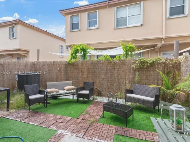 4-bedroom home for sale in Miami - 12958 SW 135th St - MondialRealty